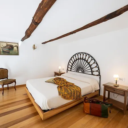 Residenza Luce Hotel 2*