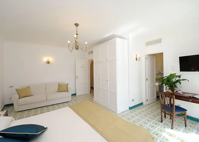 Residenza Luce 3*