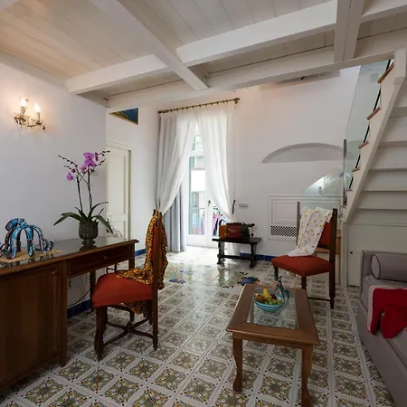 Residenza Luce מלון