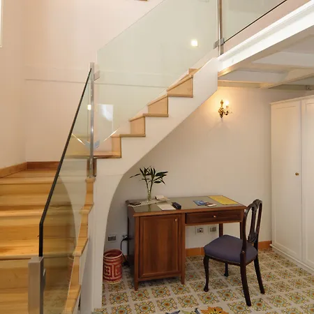 Residenza Luce מלון 3*