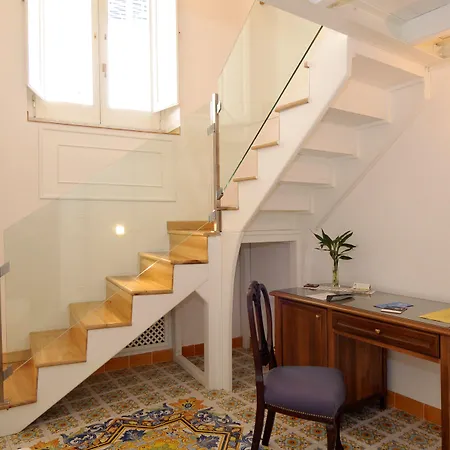 מלון Residenza Luce 3*