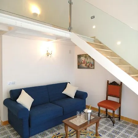 Residenza Luce 3* אמאלפי