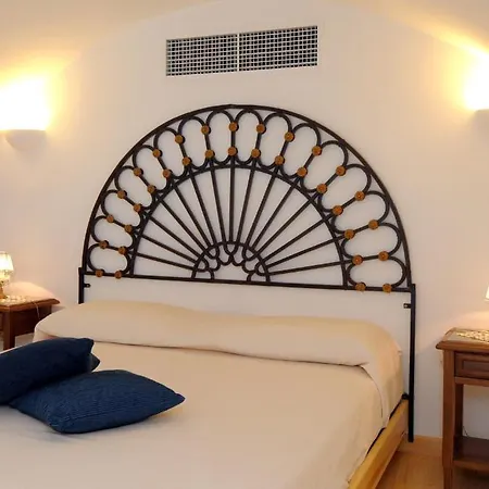 Residenza Luce 2*